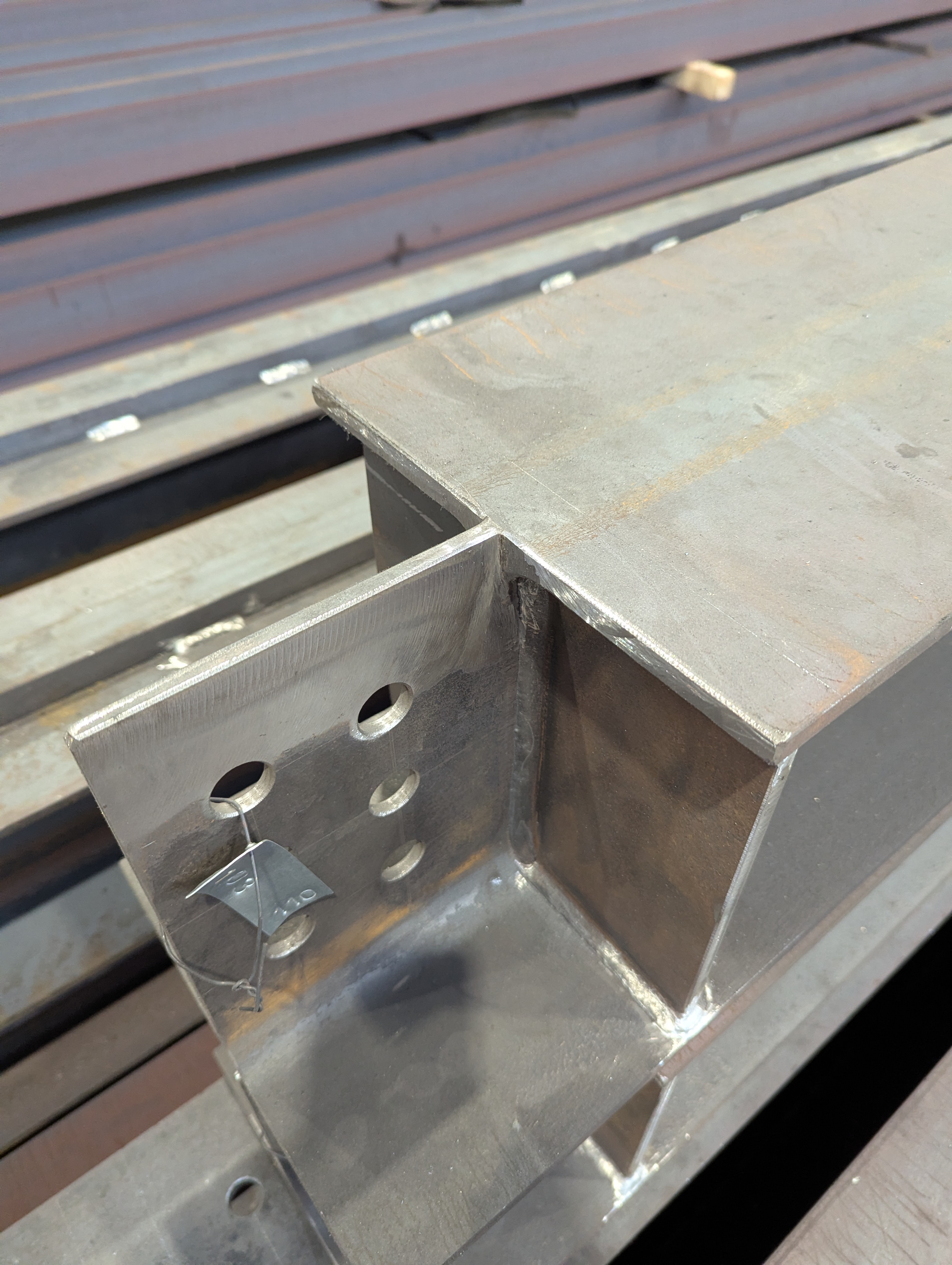 Metalinių konstrukcijų surinkimas ir montavimas – Lietuva