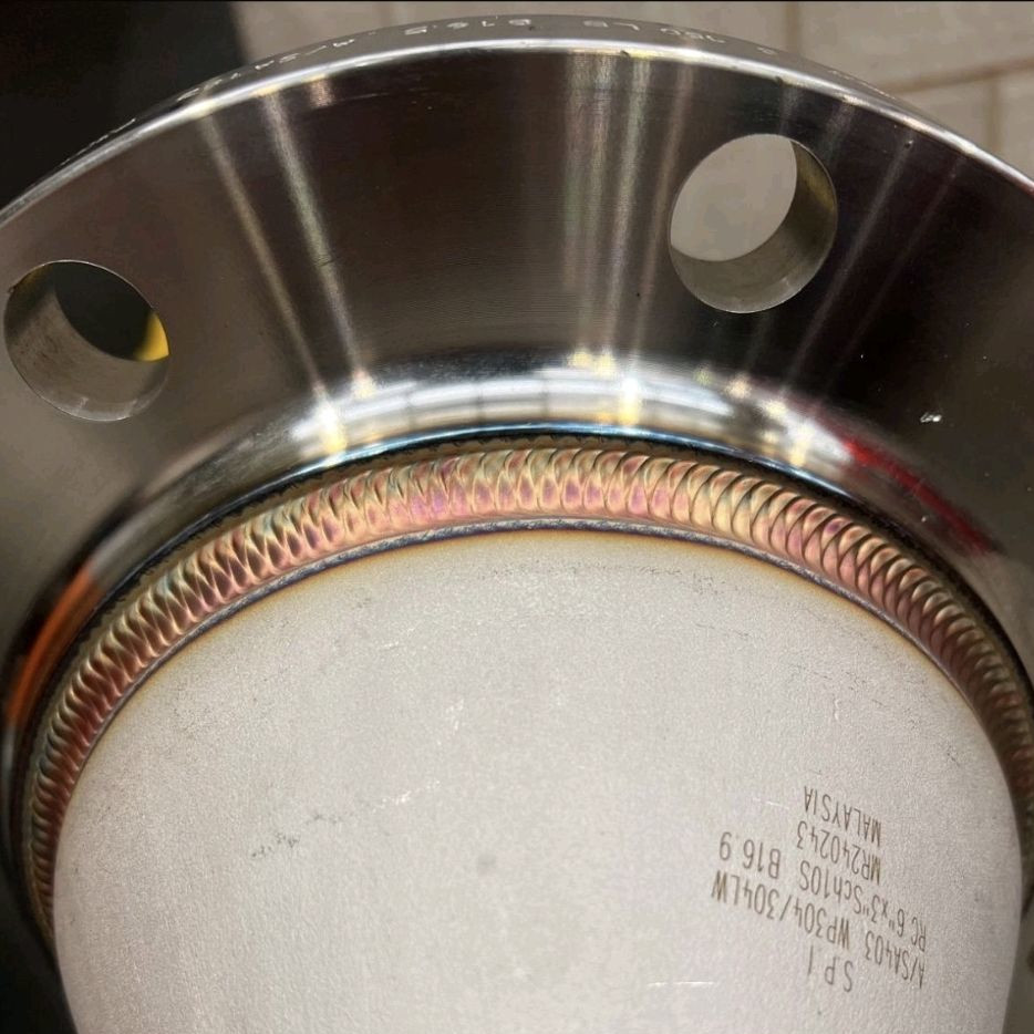 Suvirinimo darbai Universal Steel Lietuva